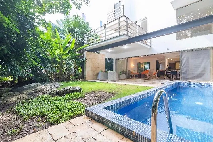 بلايا ديل كارمن Villa Belmare المكسيك